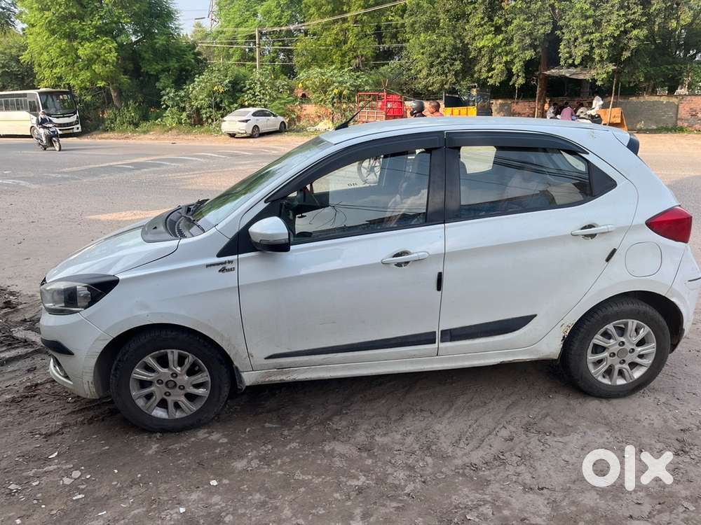 Tata Tiago Petrol 122369 Km Driven