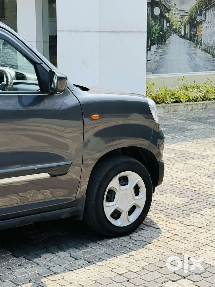 Maruti Suzuki S-presso Vxi Plus, 2022, Petrol