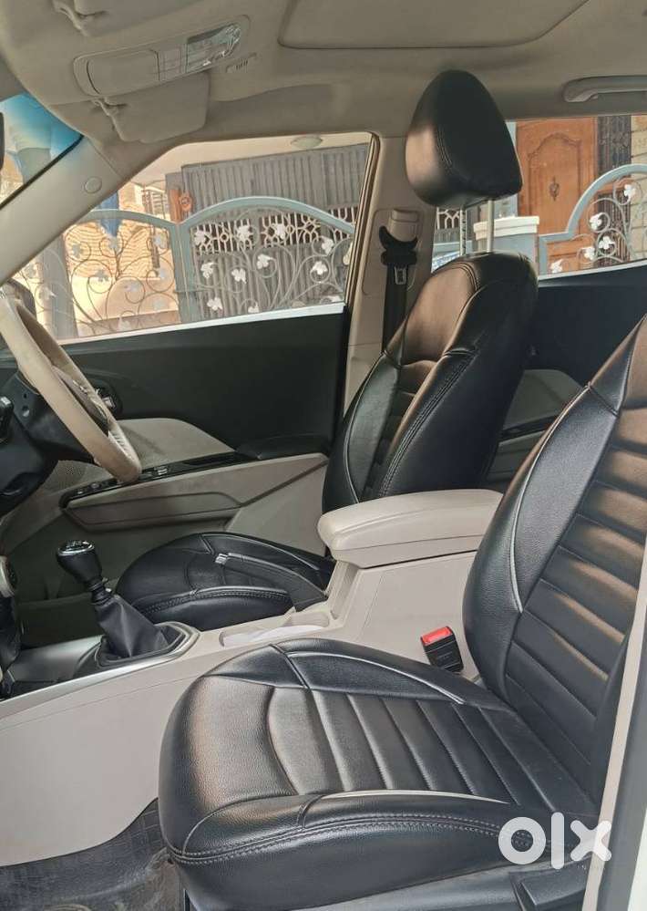 Mahindra Xuv300 W8 Option Diesel, 2021, Diesel