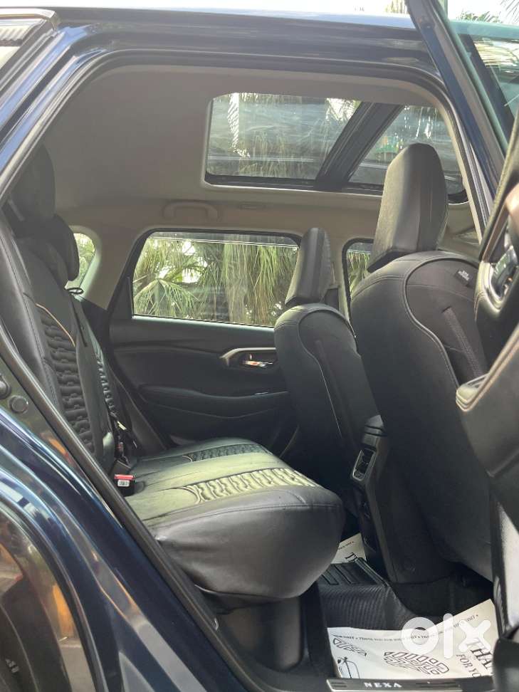 Maruti Suzuki Grand Vitara 1.5 Zeta Plus Intelligent Hybrid Ecvt, 20..