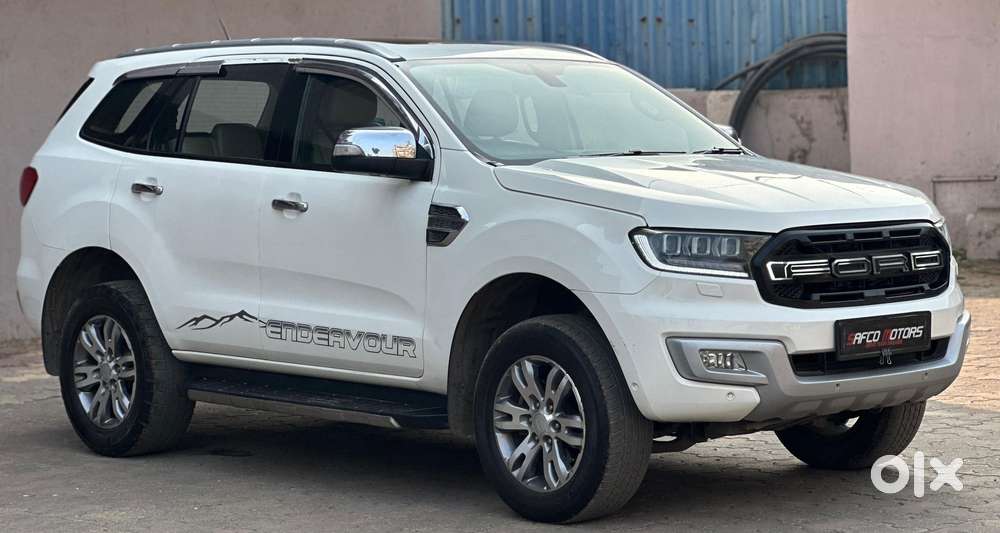 Ford Endeavour 3.2 Titanium At 4x4, 2016, Diesel