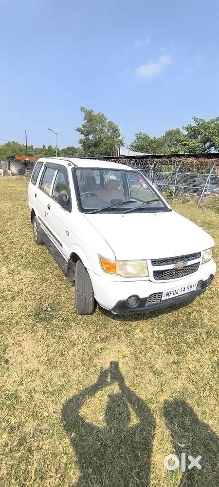 Chevrolet Tavera Neo Ls 7 Seater 2017