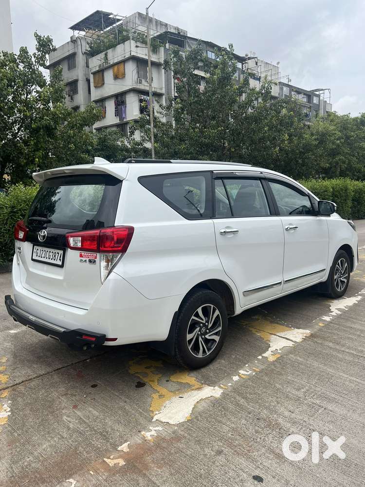 Toyota Innova Crysta [2020-ongoing] 2.4 Gx 7 Str, 2024, Diesel