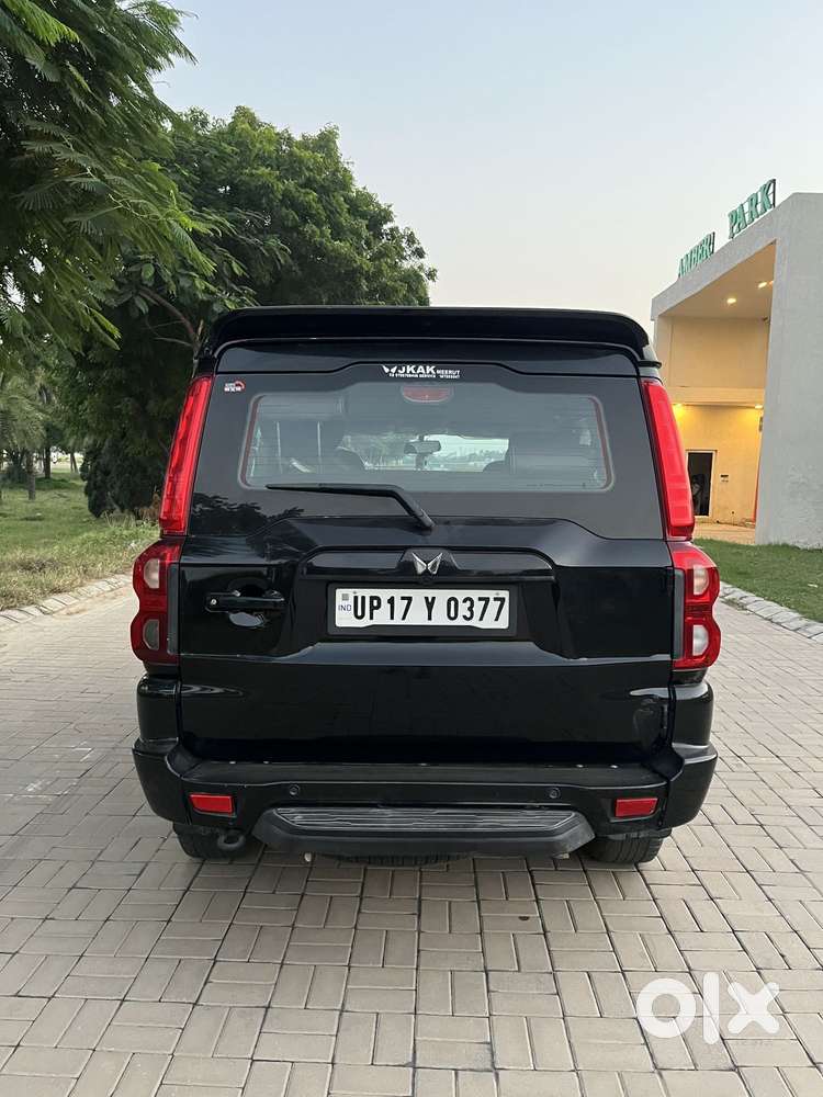 Mahindra Scorpio Classic 2.2 S 11 Mt 7 Str, 2023, Diesel