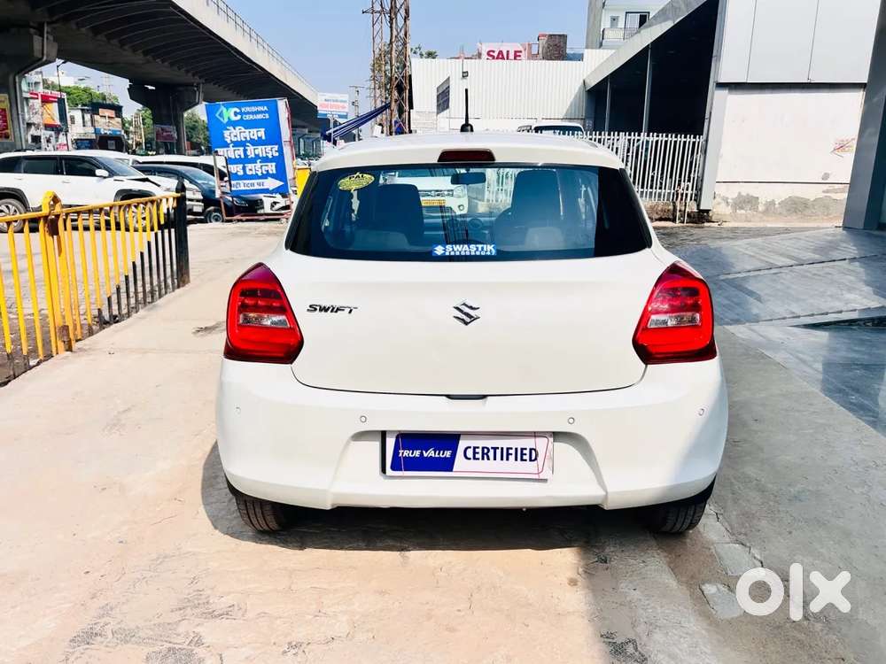 Maruti Suzuki Swift Vxi, 2022, Petrol