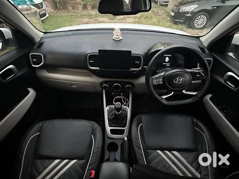 Hyundai Venue Sx, 2024, Petrol