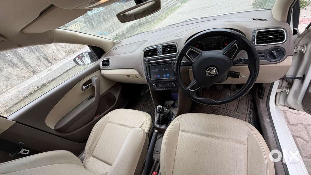 Skoda Rapid Petrol Top Model 62000 Km Running All Original 2 Keys