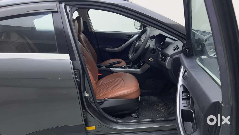 Tata Nexon 1.2 Revotron Xm (s), 2022, Petrol