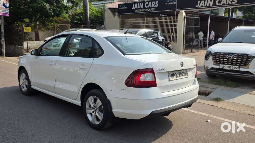 Skoda Rapid 1.6 Mpi Ambition, 2019, Petrol