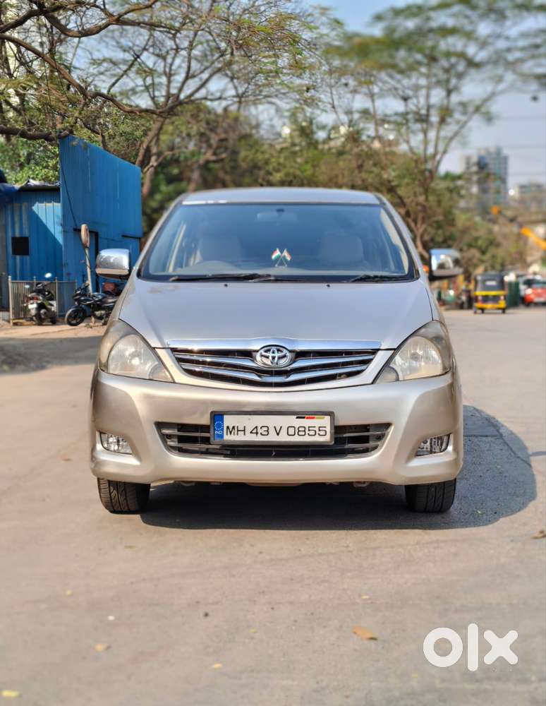 Toyota Innova 2004-2011 2.5 V Diesel 8-seater, 2007, Diesel