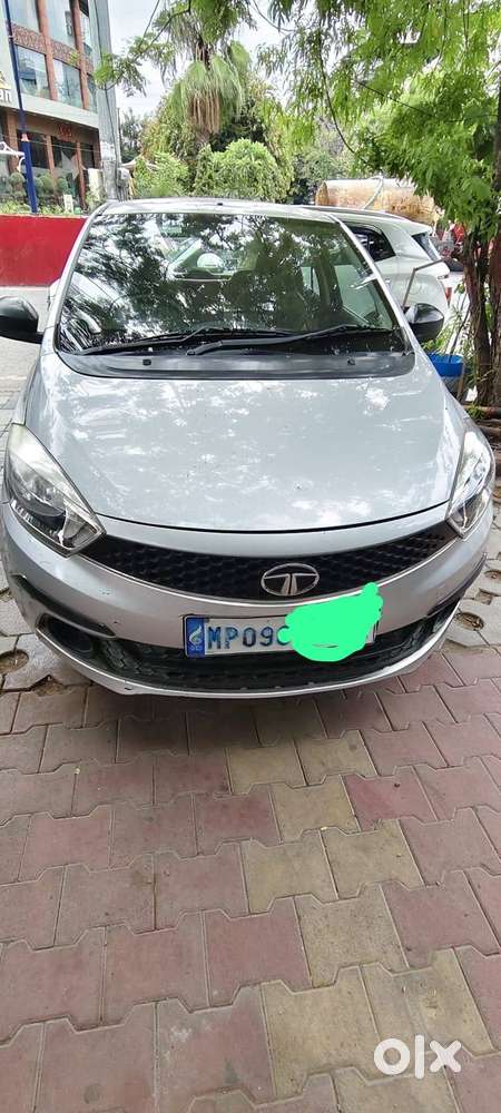 Taiga Xe Petrol In Sale Indore
