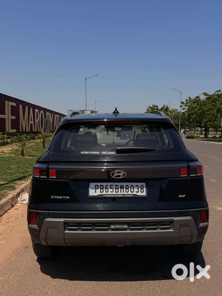 Hyundai Creta 2025 Sx Tech Automatic  Almost New, December 2025
