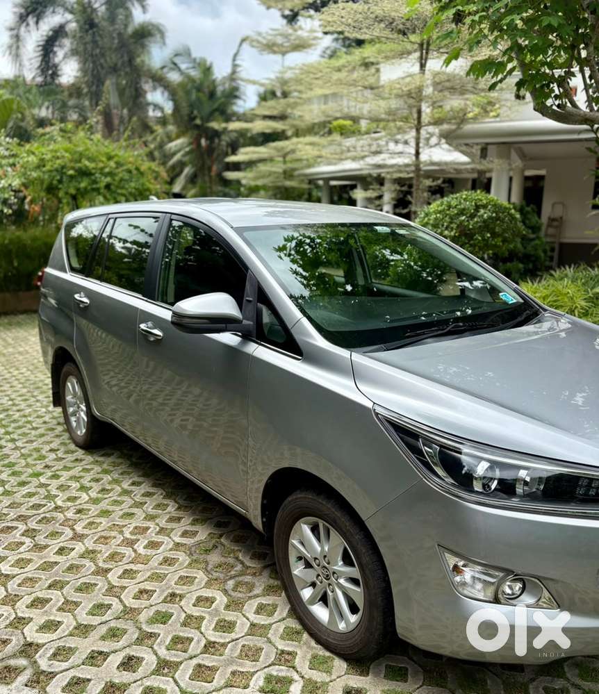 Toyota Innova Crysta 2019