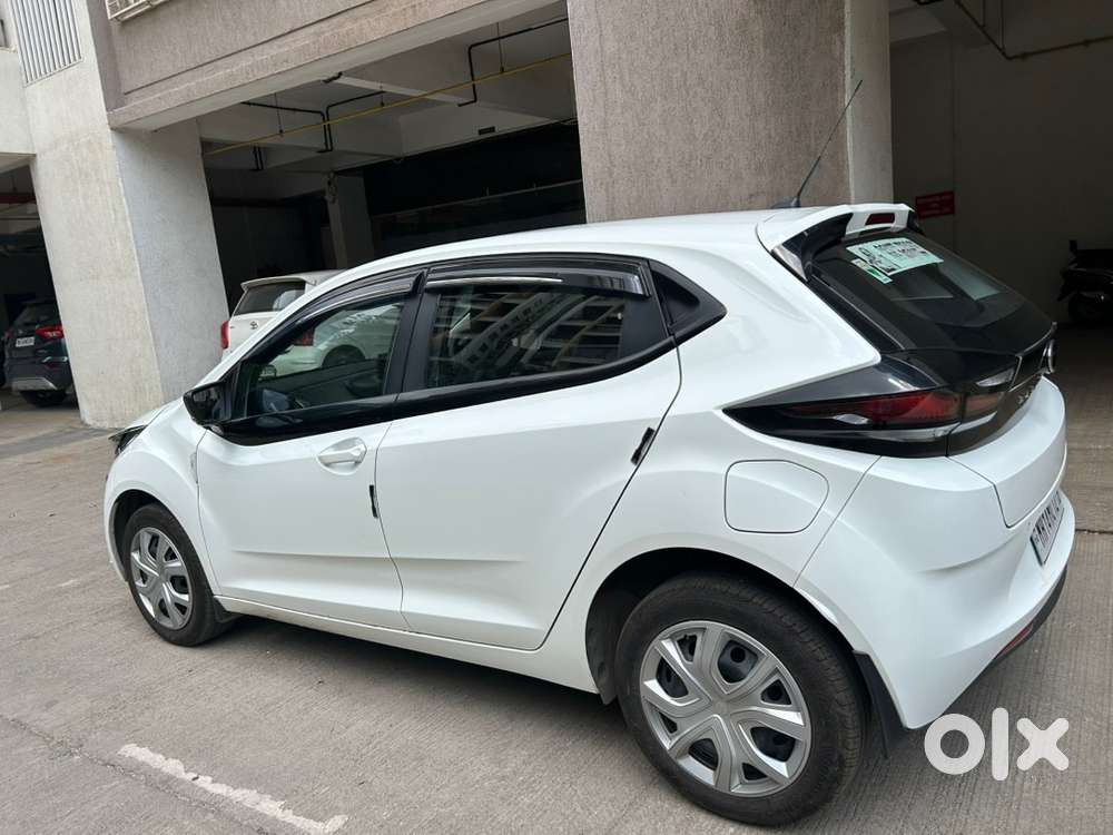 Tata Altroz Petrol Automatic 2024 Car