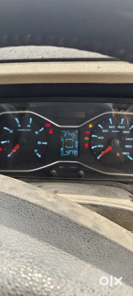 Mahindra Scorpio Classic 2023 Diesel 42000 Km Driven