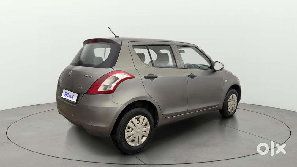 Maruti Suzuki Swift 1.2 Lxi (o), 2015, Petrol