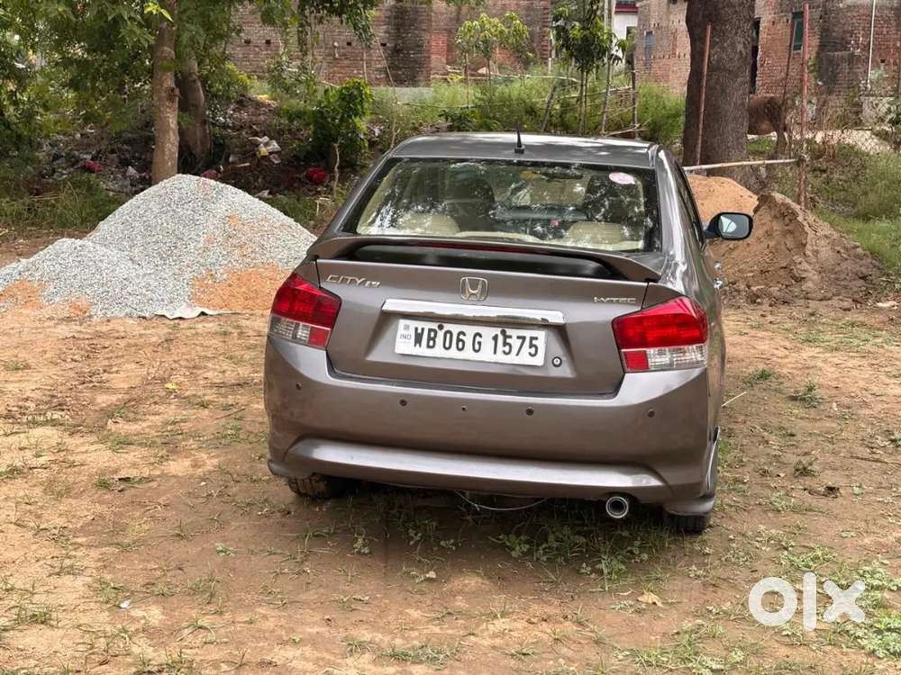 Honda City Hybrid Ehev 2011