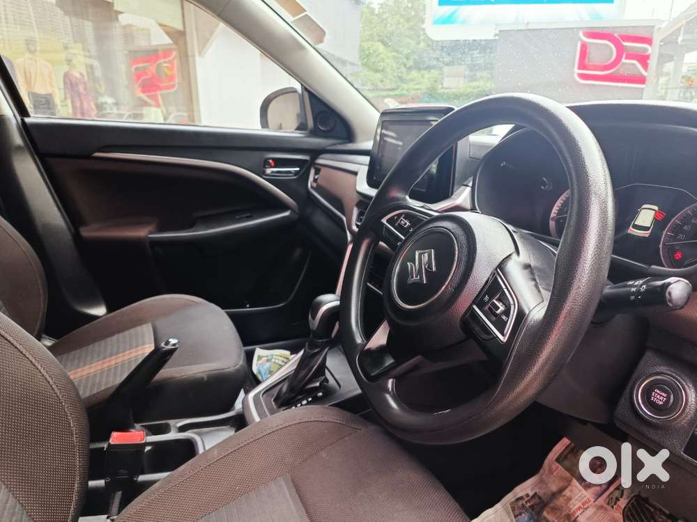 Maruti Suzuki Brezza 1.5 Zxi At Smart Hybrid, 2023, Petrol