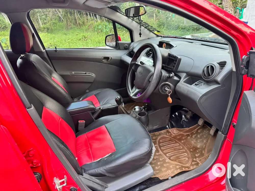 Chevrolet Beat 2011 Petrol Well Maintained And Paper Upto 2031