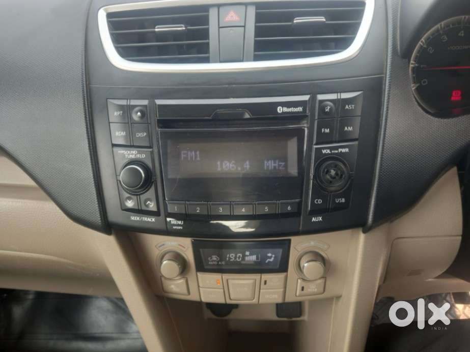 Maruti Suzuki Dzire 1.2 Zxi, 2015, Petrol