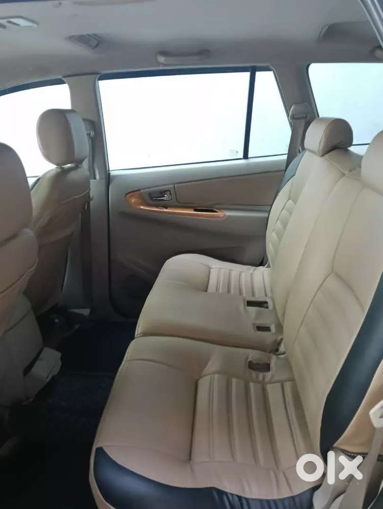 Toyota Innova Diesel 2010