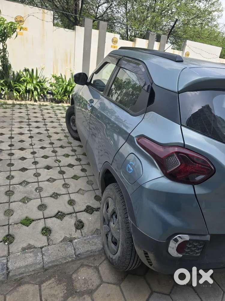 Tata Punch Rhythm 2021