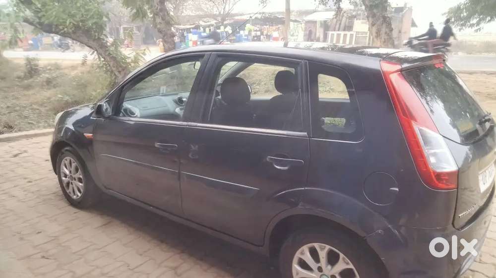 Well Mainted ,good Looking