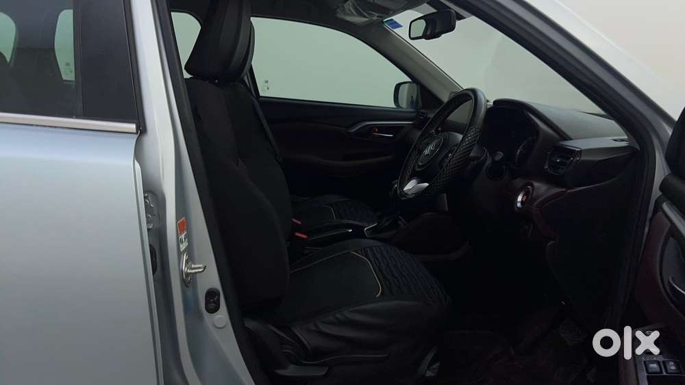 Maruti Suzuki Grand Vitara 1.5 Zeta Smart Hybrid At, 2024, Petrol