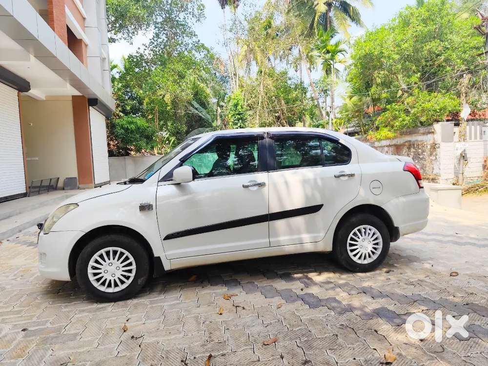 Maruti Suzuki Dzire Tour 2016