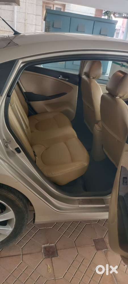 Hyundai Verna Petrol Car 2012