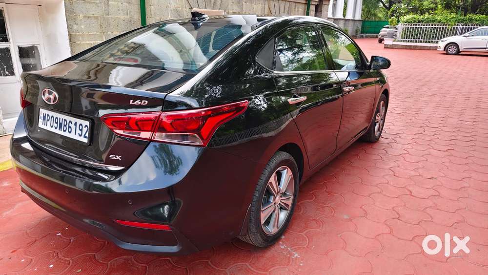 Hyundai Verna 1.6 Sx (o) Crdi At, 2019, Diesel