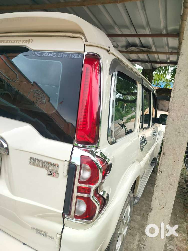 Mahindra Scorpio 2019 Diesel 64000 Km Driven
