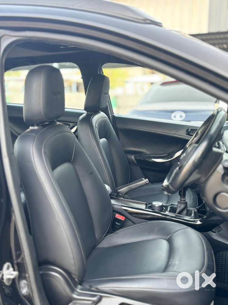 Tata Nexon 1.5 Revotorq Xz Plus (o) Dark Edition, 2023, Diesel
