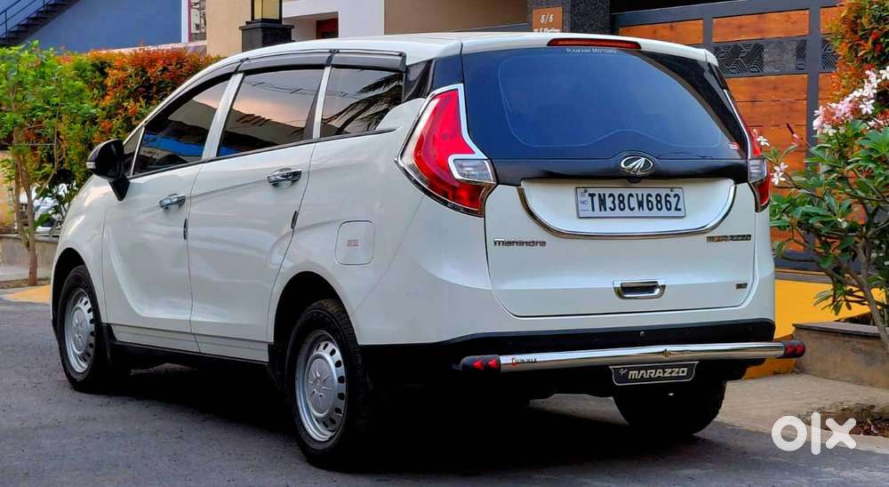 Mahindra Marazzo
