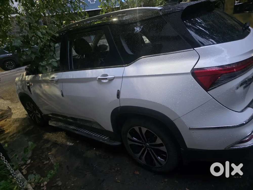 Mg Hector Toped Variant