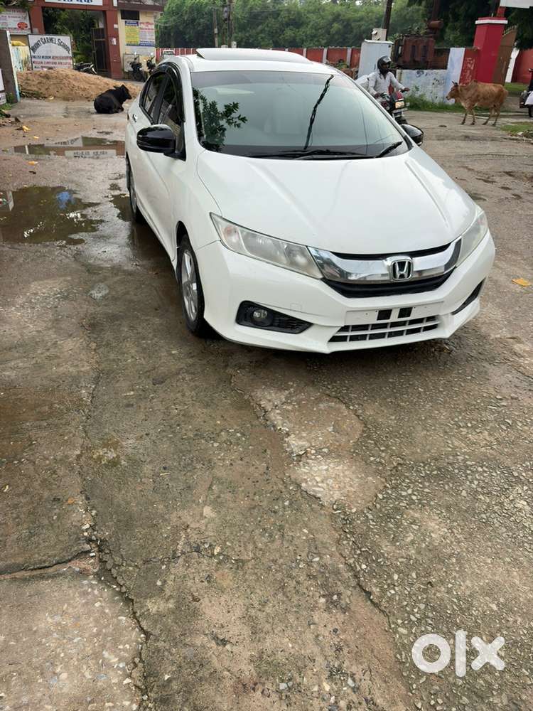 Honda City Zx 2015 Cng & Hybrids With Sunroof