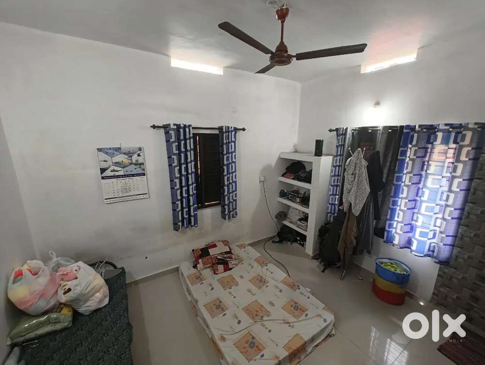 1BHK