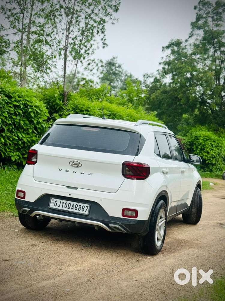 Hyundai Venue S, 2019, Cng & Hybrids