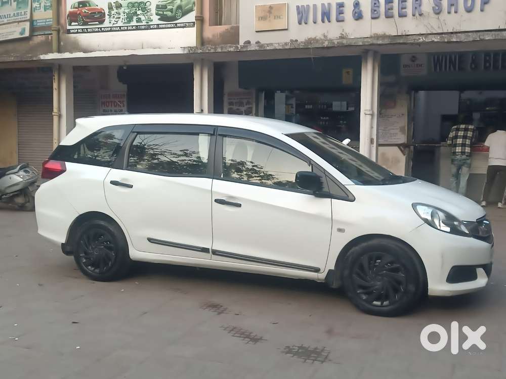 Honda Mobilio 1.5 S I-vtec Mt, 2015, Petrol