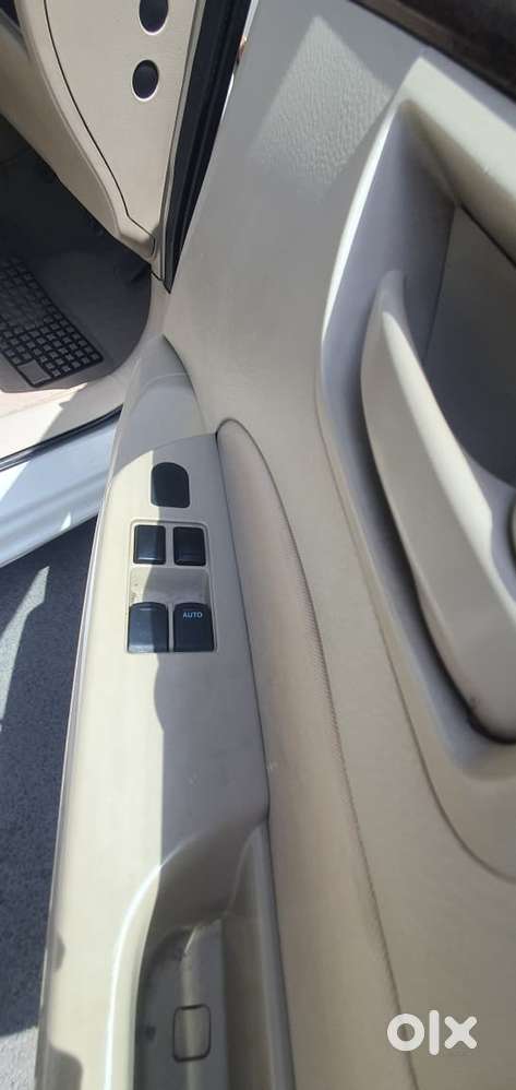 Maruti Suzuki Swift Dzire, 2017, Cng & Hybrids