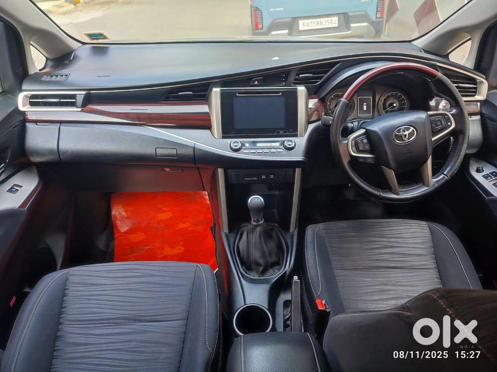 Toyota Innova Crysta 2.4 V, 2017, Diesel