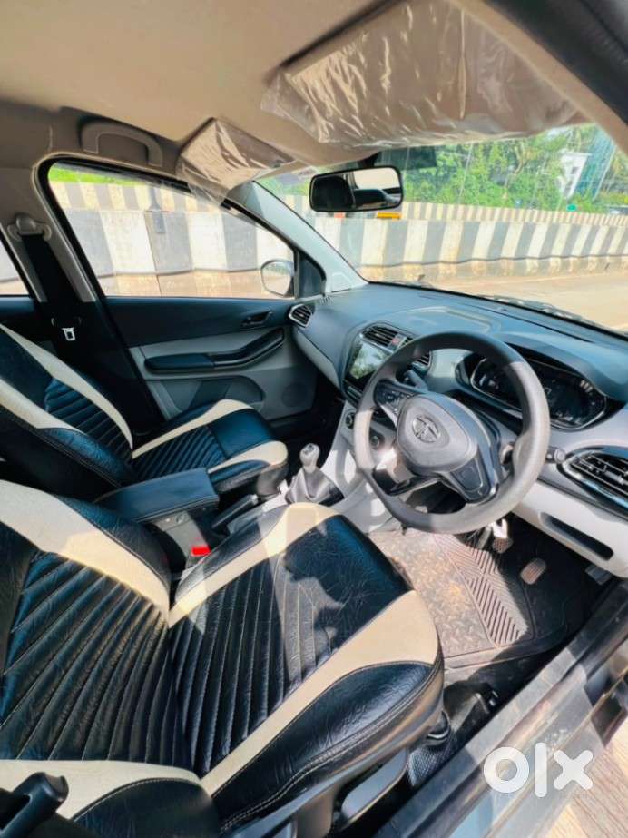 Tata Tiago 1.2 Revotron Xt Rhythm, 2023, Petrol