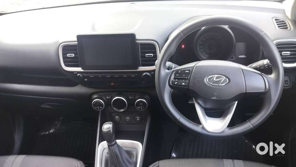 Hyundai Venue 1.2 S Plus, 2020, Petrol