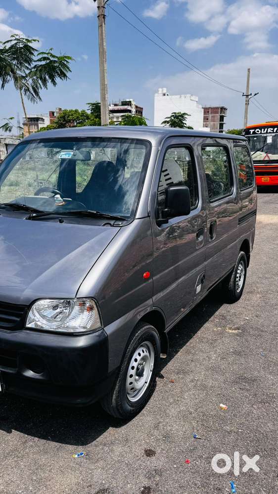 Maruti Suzuki Eeco 5 Str Ac(o) Cng, 2023, Petrol