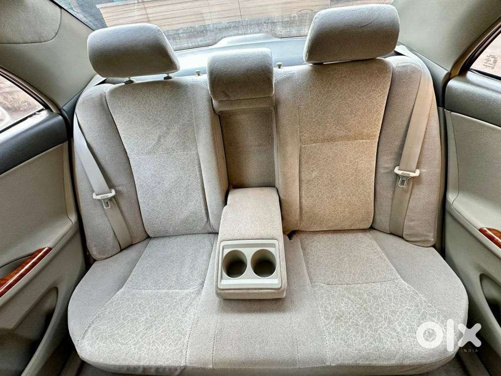 Toyota Corolla Altis G, 2010, Petrol