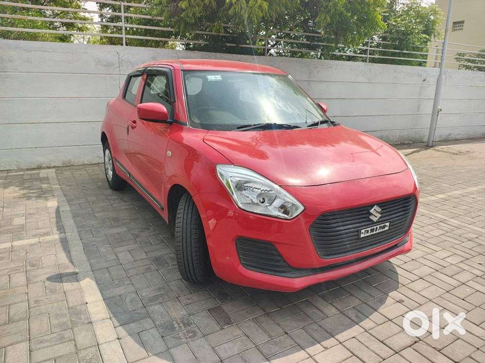 Maruti Suzuki Swift Lxi Optional-o, 2018, Petrol