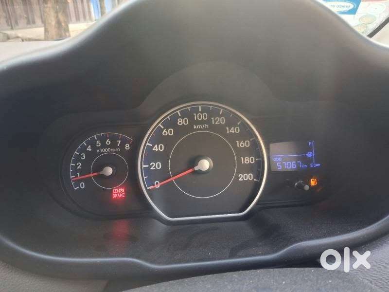 Hyundai I10 Sportz Bluedrive 1.1 Mt, 2015, Petrol