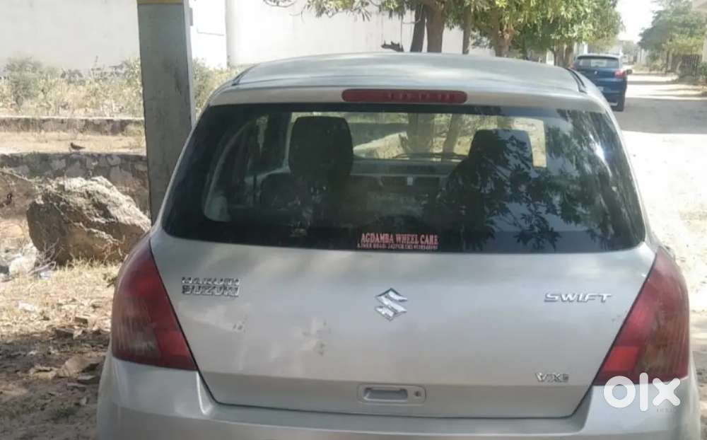 Maruti Suzuki Swift 2006 Petrol 120000 Km Driven