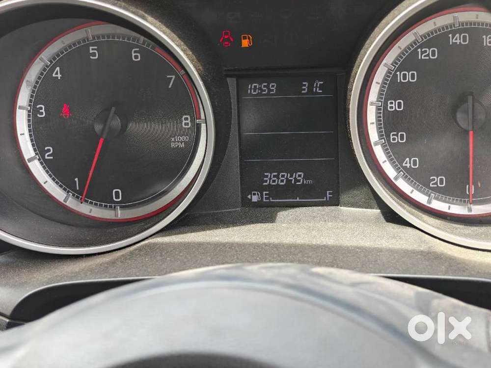 Maruti Suzuki Swift Zxi Plus, 2022, Petrol
