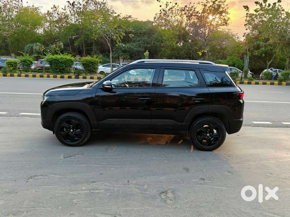 Maruti Suzuki Brezza 1.5 Zxi At Smart Hybrid, 2024, Petrol